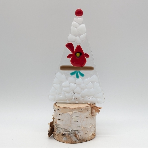 Handmade fused glass Christmas tree cardinal on birch - Picture 1 of 8